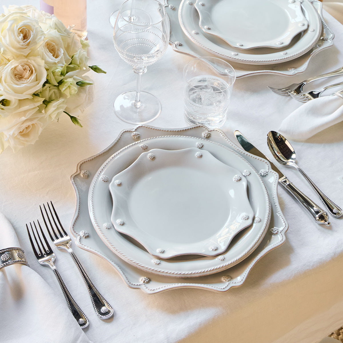 Berry & Thread Scalloped Dessert/Salad Plate - Whitewash