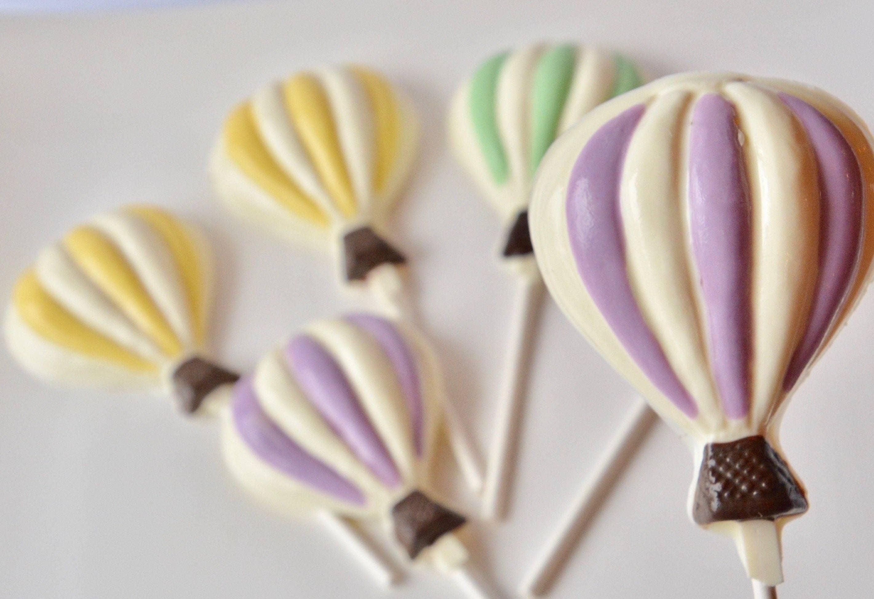 Chocolate Balloon Lollipops, Blue/White