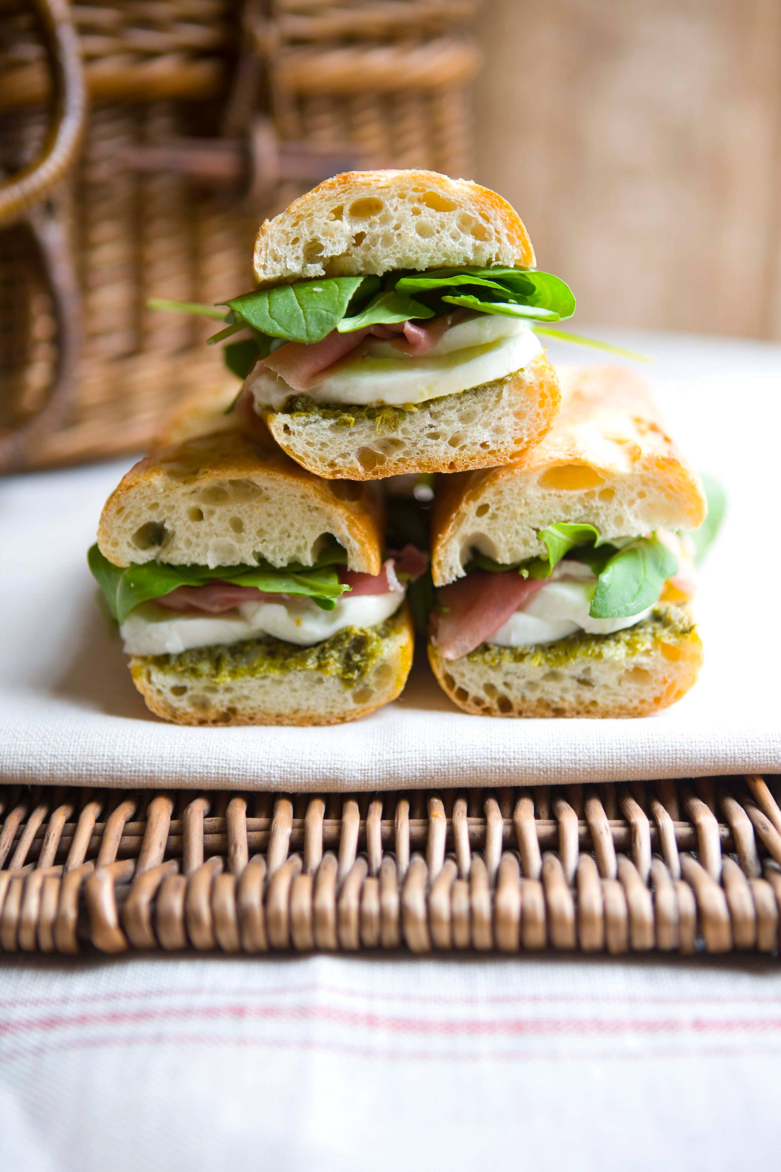 Arugula & Pine Nut Pesto - Bella Cucina (6oz / 170g)