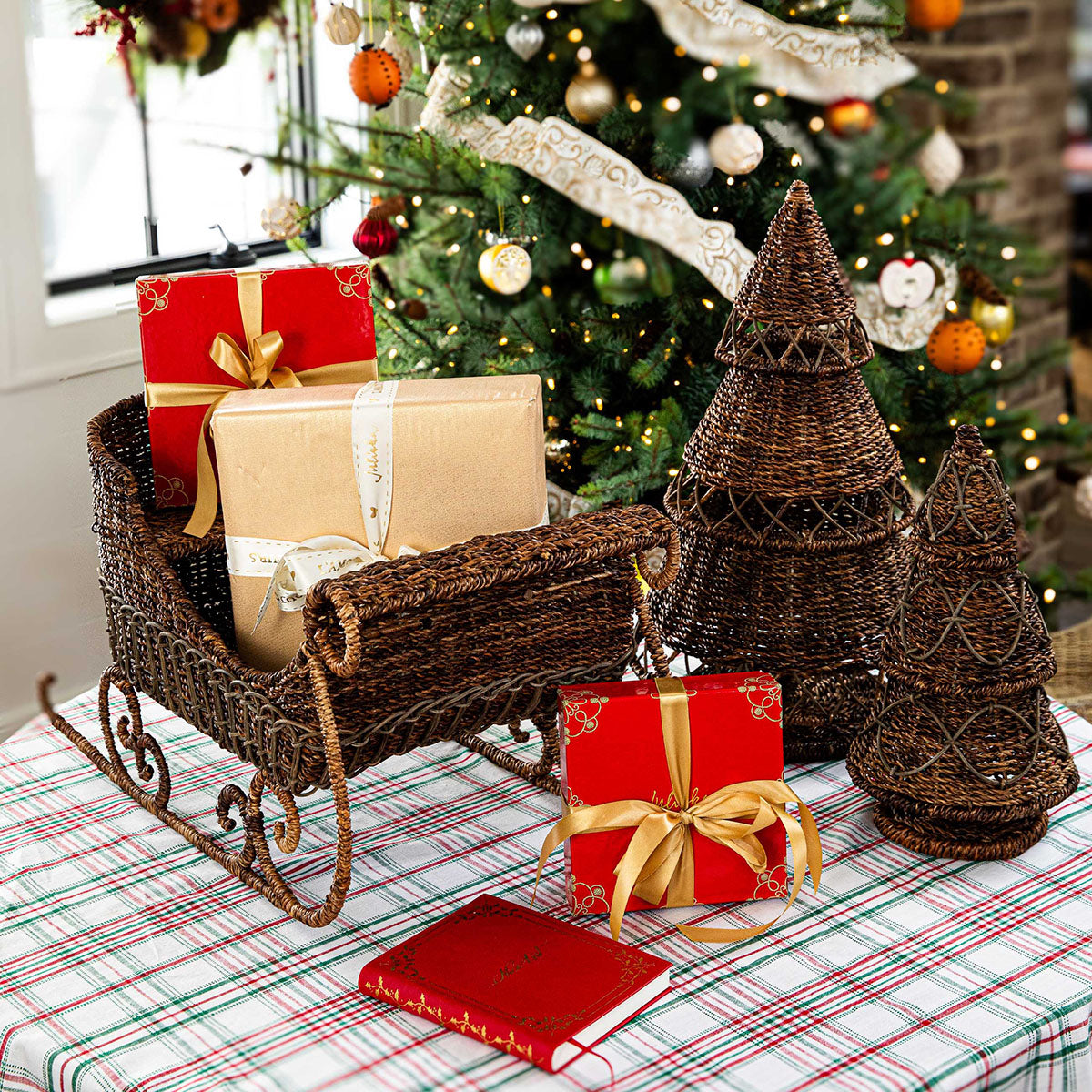 Devon Willow Sleigh, Brown - Juliska