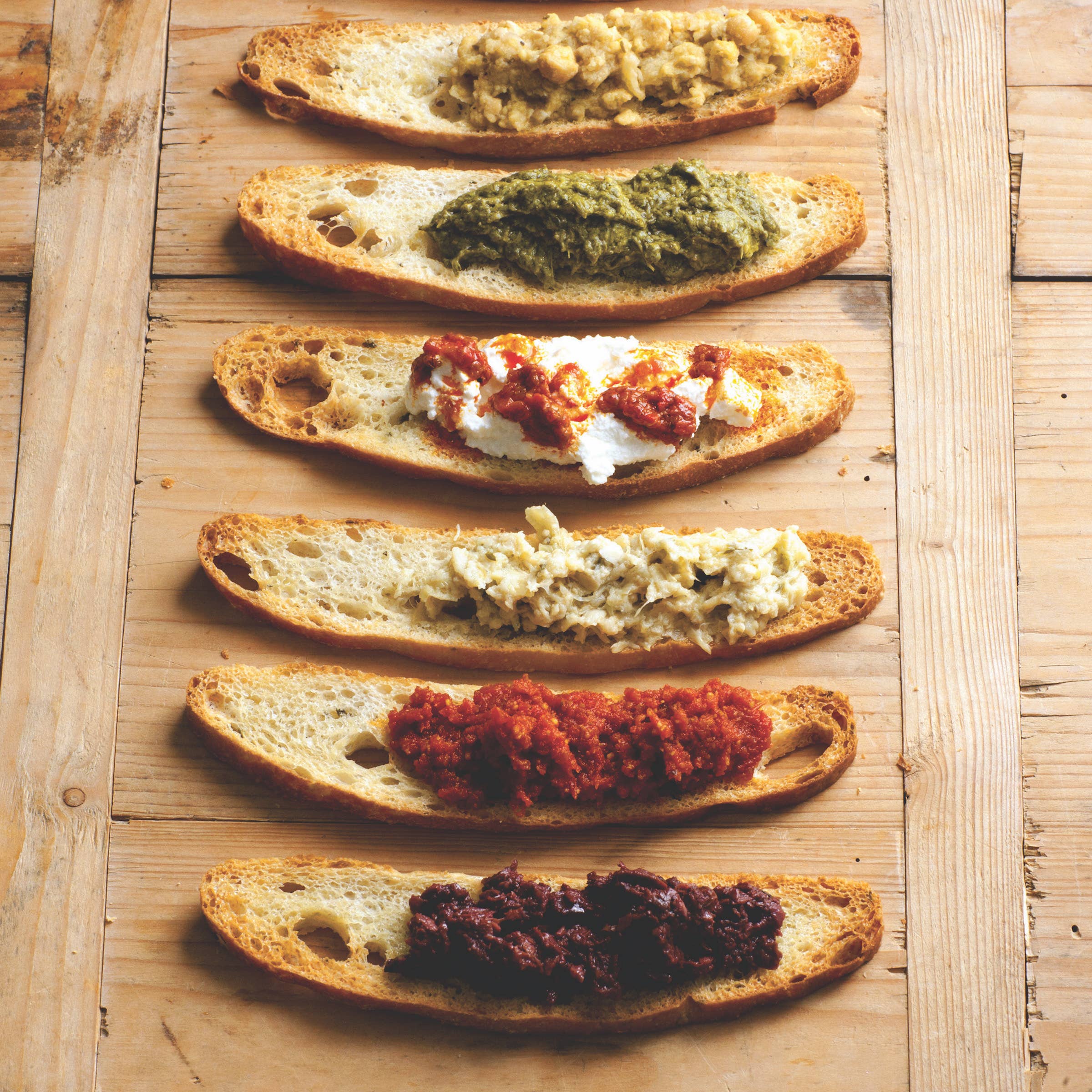 Kale & Parmesan Pesto - Bella Cucina (6oz / 170g)