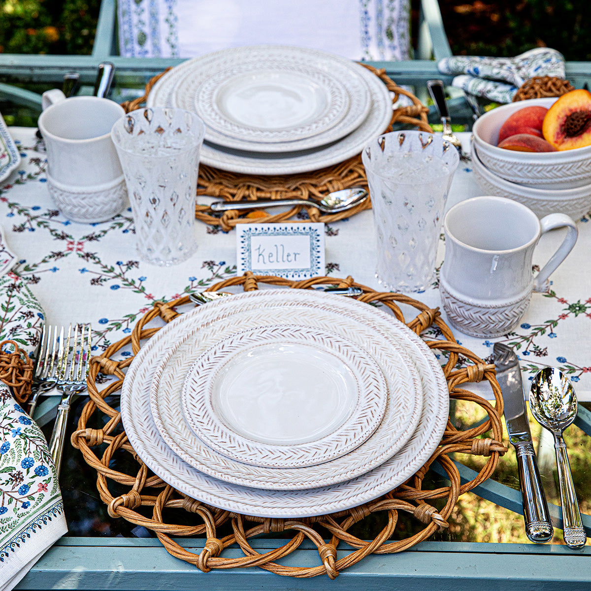 Le Panier Dinner Plate - Whitewash