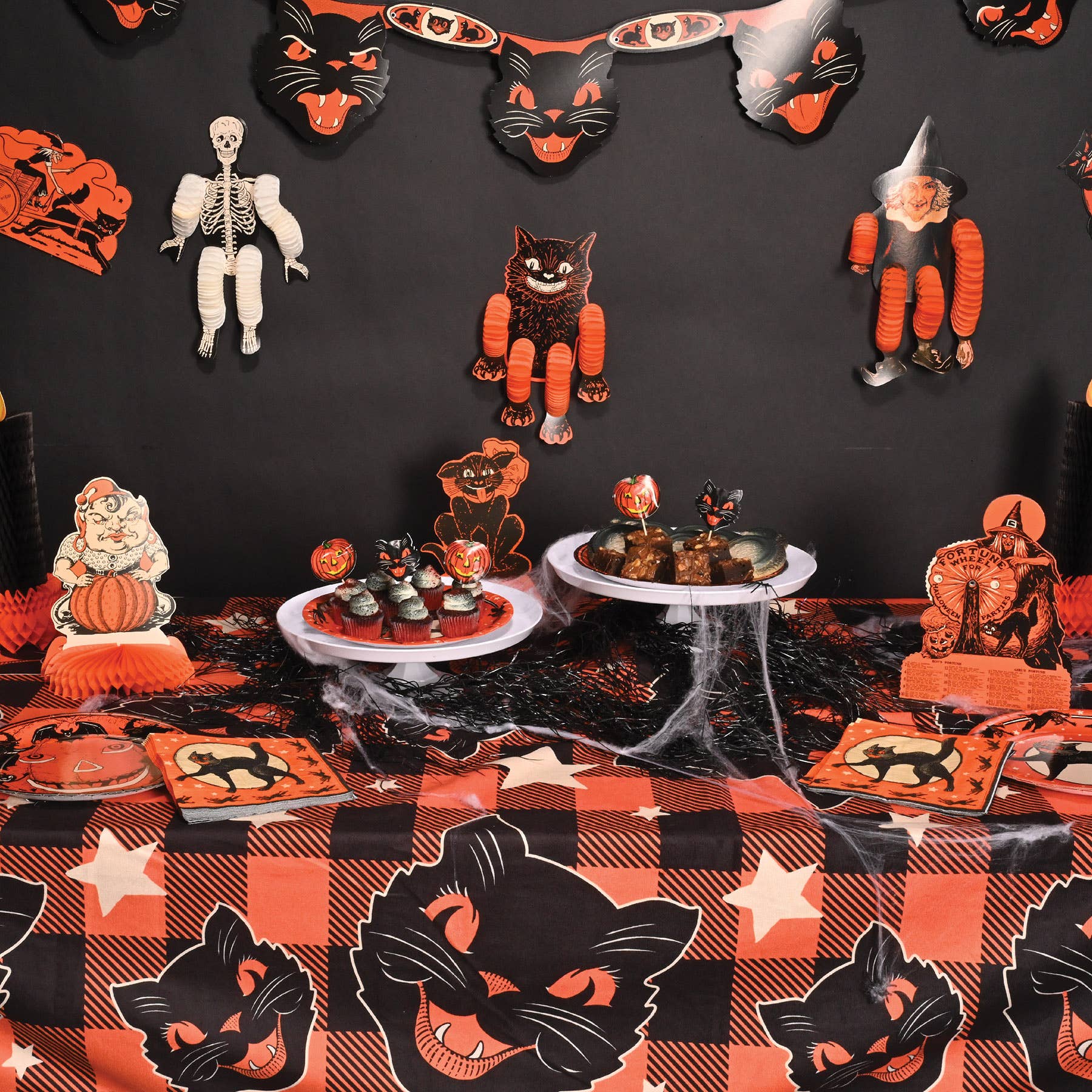 Vintage Halloween Tissue Dancers (14in / 3-pack)
