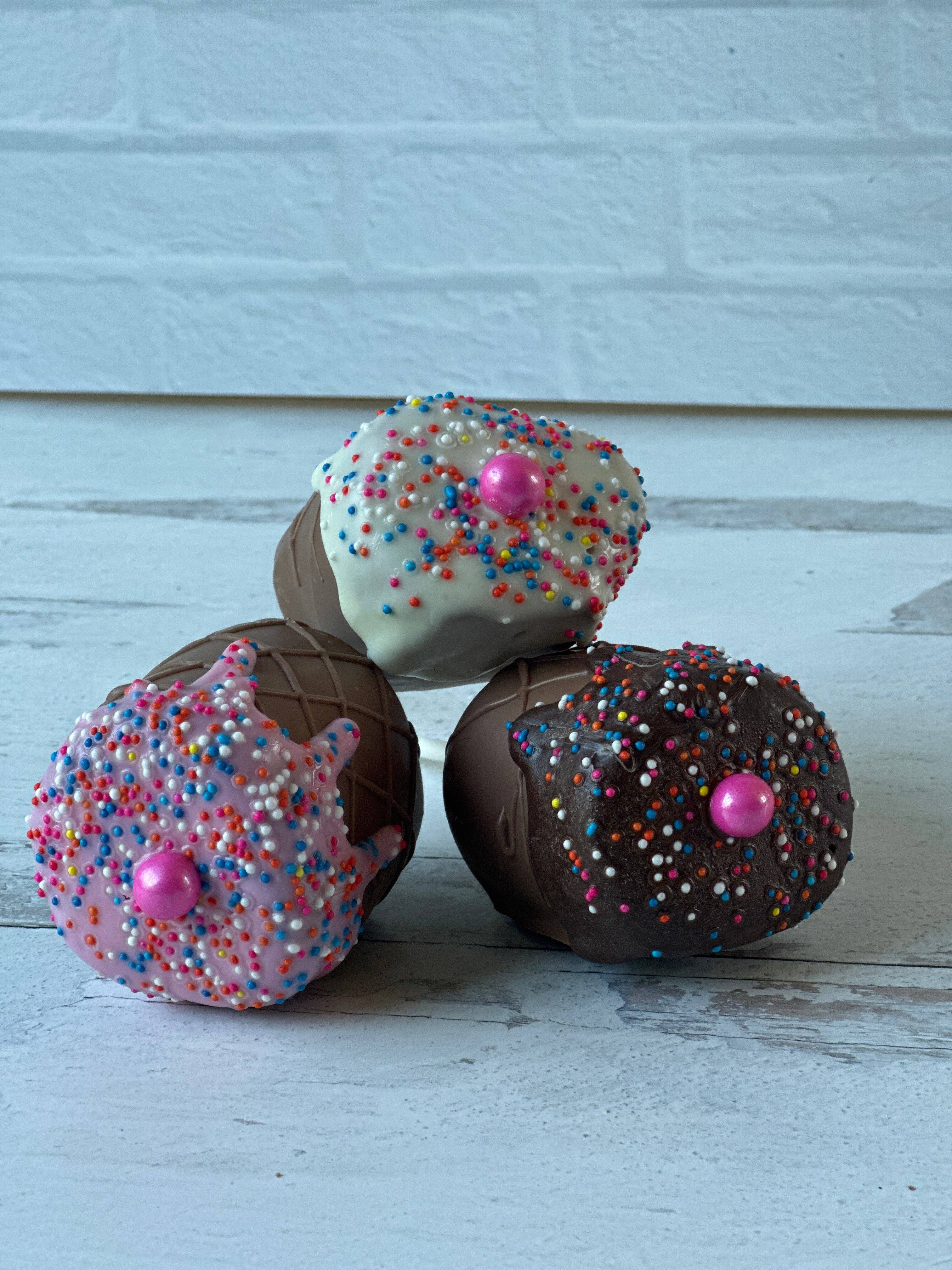 Jumbo Chocolate Dipped Marshmallow Ice Cream