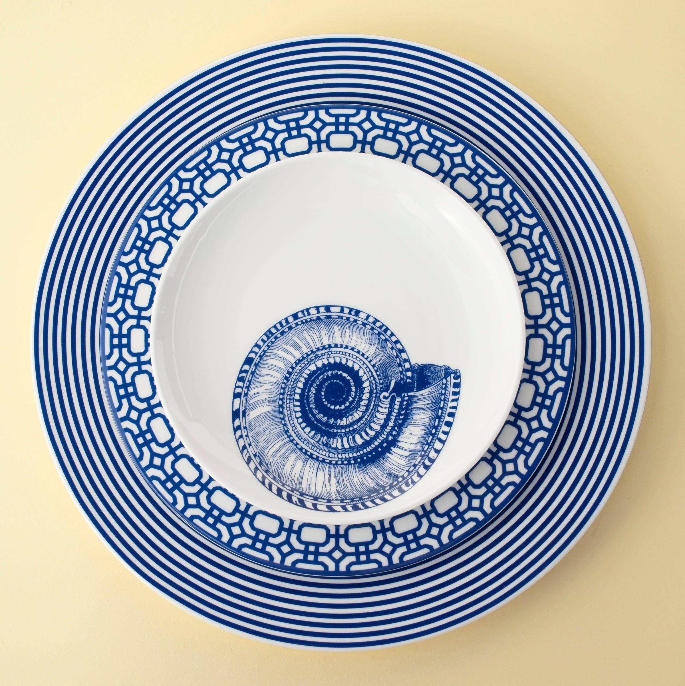 Blue Shells Canapé Plates (Set of 4, Boxed) - Caskata (6.25in)