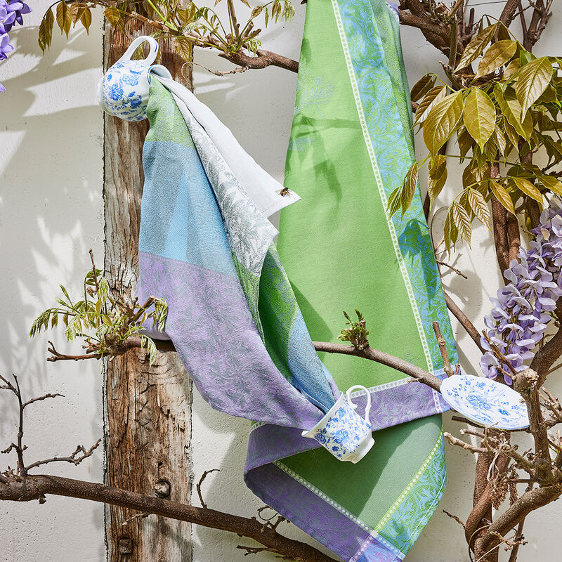 Tea Towel Floraison Rayé (Blue) - Le Jacquard Français (24in x 31in)