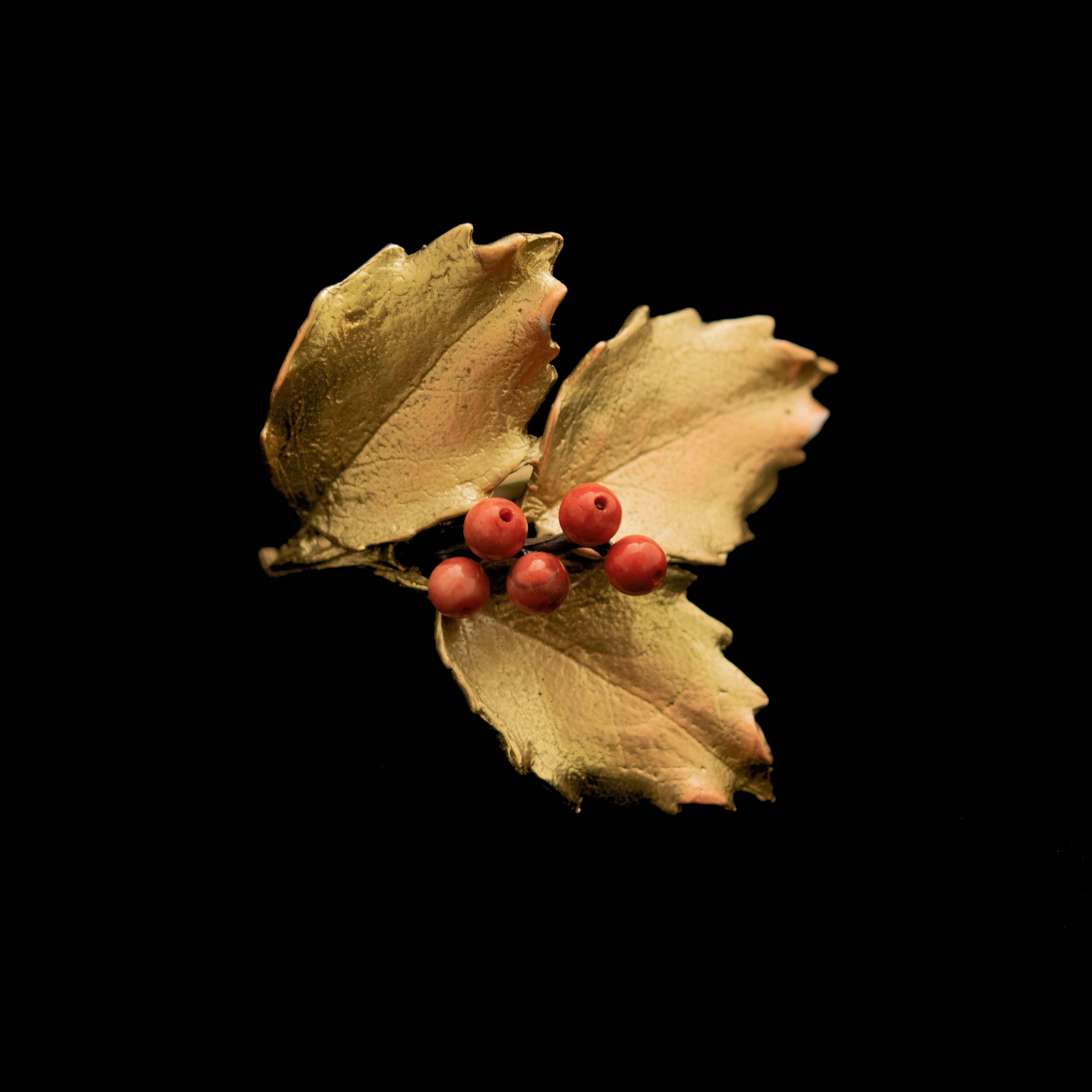 Holly Napkin Rings (Set of 4) - Michael Michaud (2-inch dia)