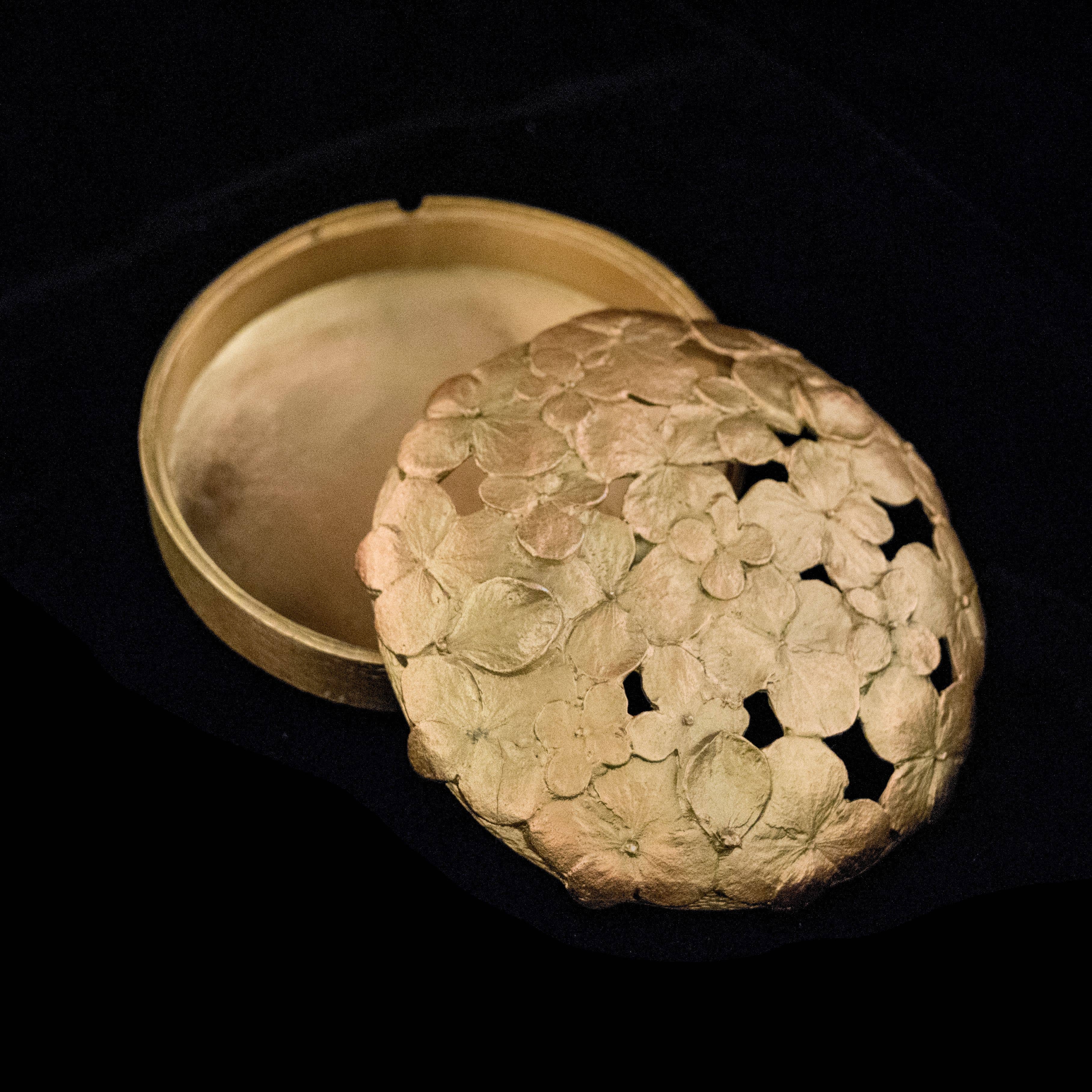 Hydrangea Box - Michael Michaud