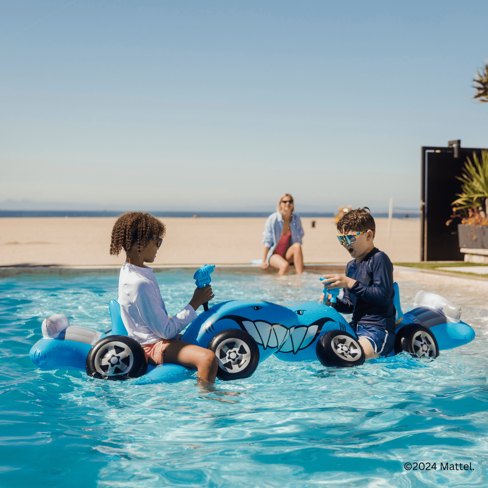 FUNBOY x Hot Wheels Kids Sharkruiser Float with Water Squirter