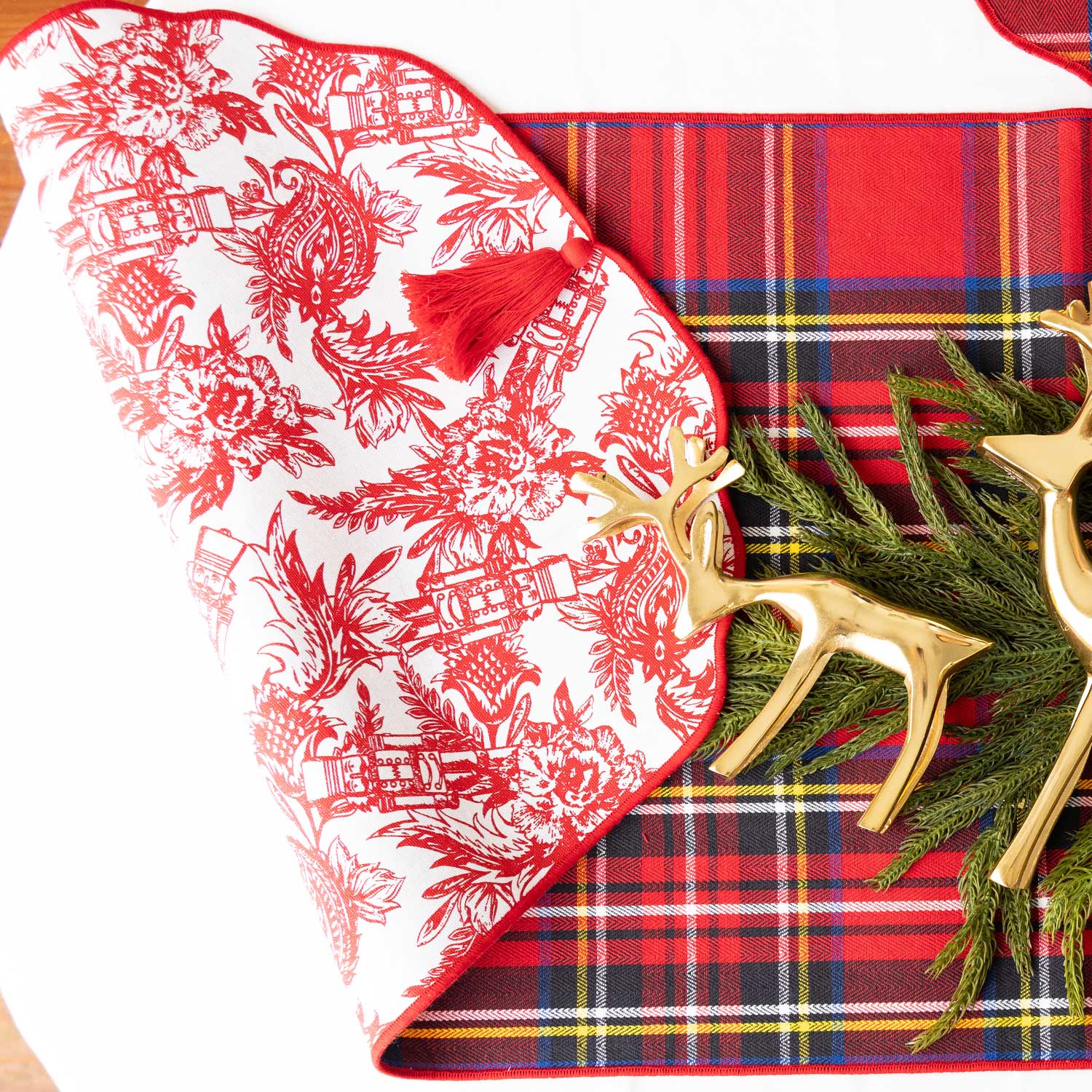 Nutcracker Toile Reversible Tassel Table Runner (16in x 108in)