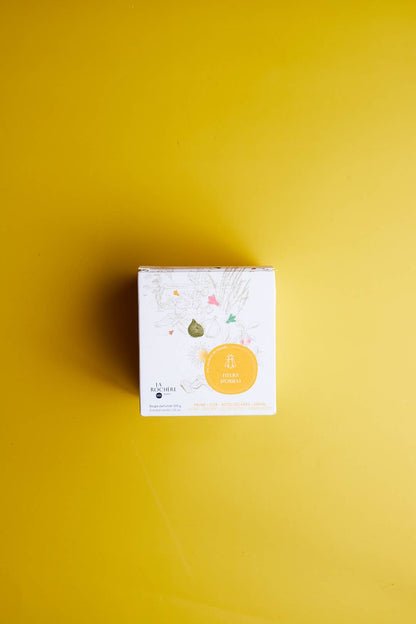 Fleurs d'Orient Vanilla Bee Candle - La Rochere