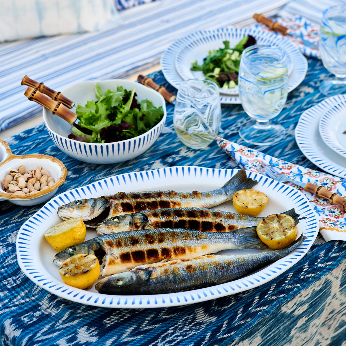Sitio Stripe Coupe Bowl - Delft Blue
