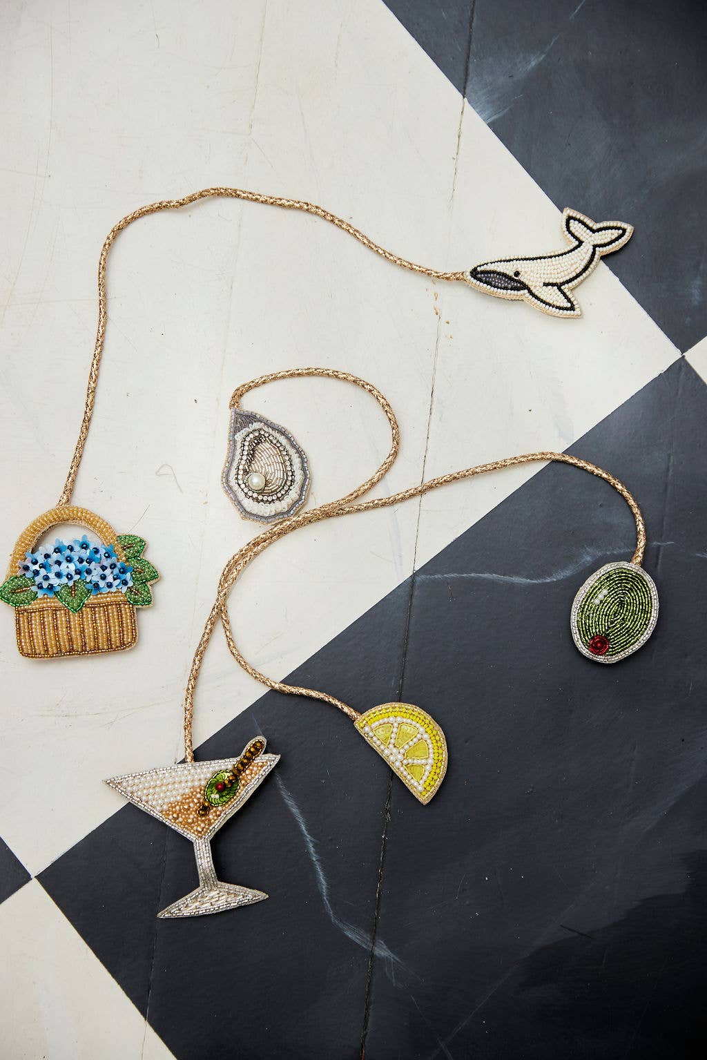The Oyster Bag Charm