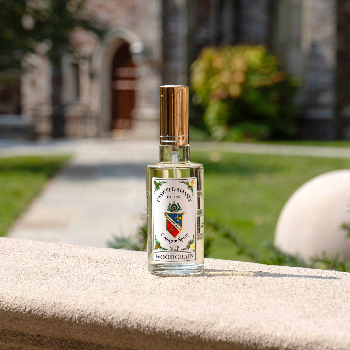 Woodgrain Sandalwood Cologne - Caswell-Massey (3oz / 88ml)