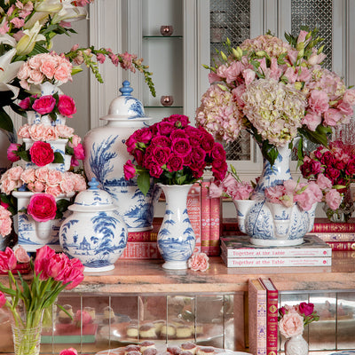Country Estate 9" Vase - Delft Blue