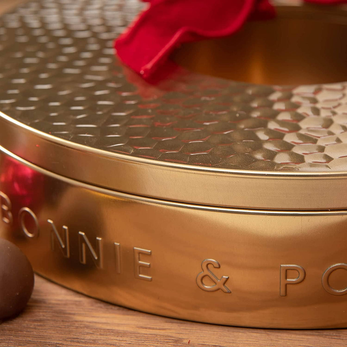 Sweet Treats Wreath - Bonnie & Pop