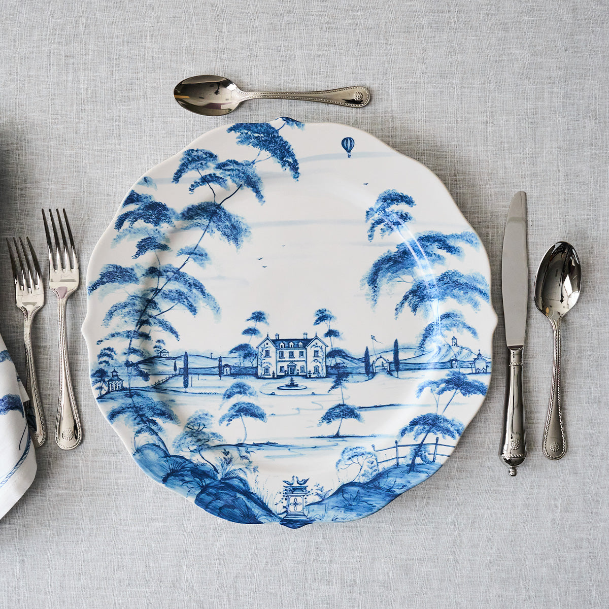 Country Estate Dinner Plate - Delft Blue