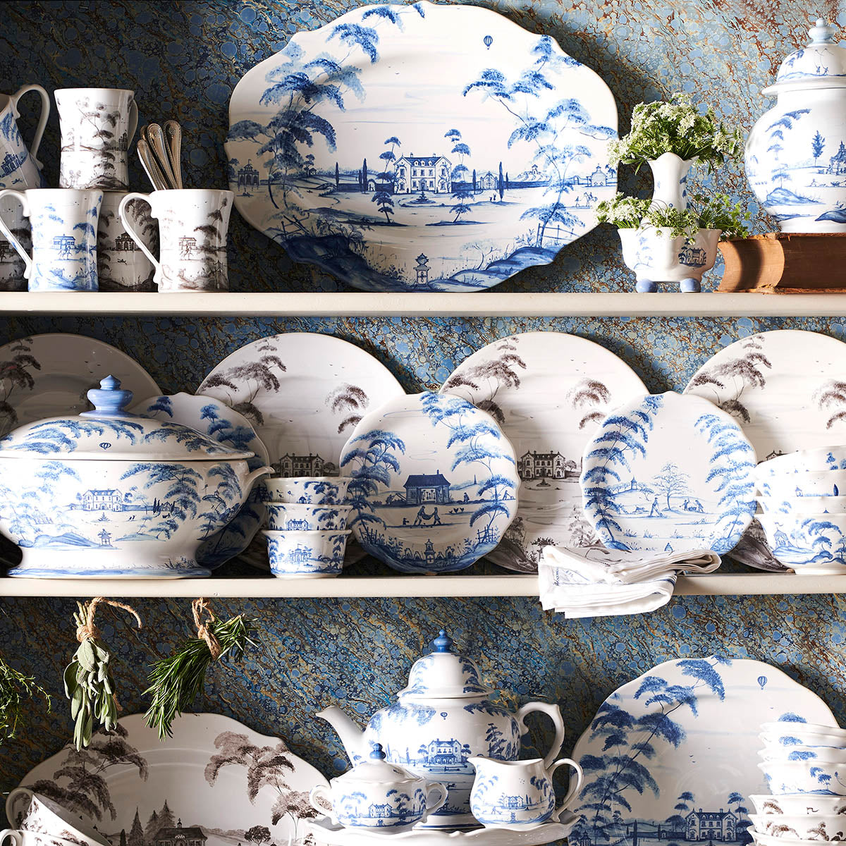 Country Estate 18.5" Platter - Delft Blue