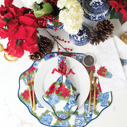 Poinsettias Scalloped Dinner Napkin, Set of 6 (18in sq)
