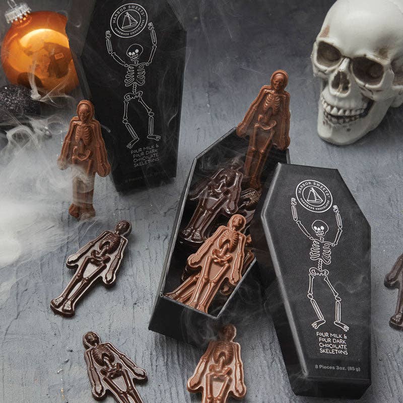 Coffin of Chocolates (8 pieces, 3oz / 85g)
