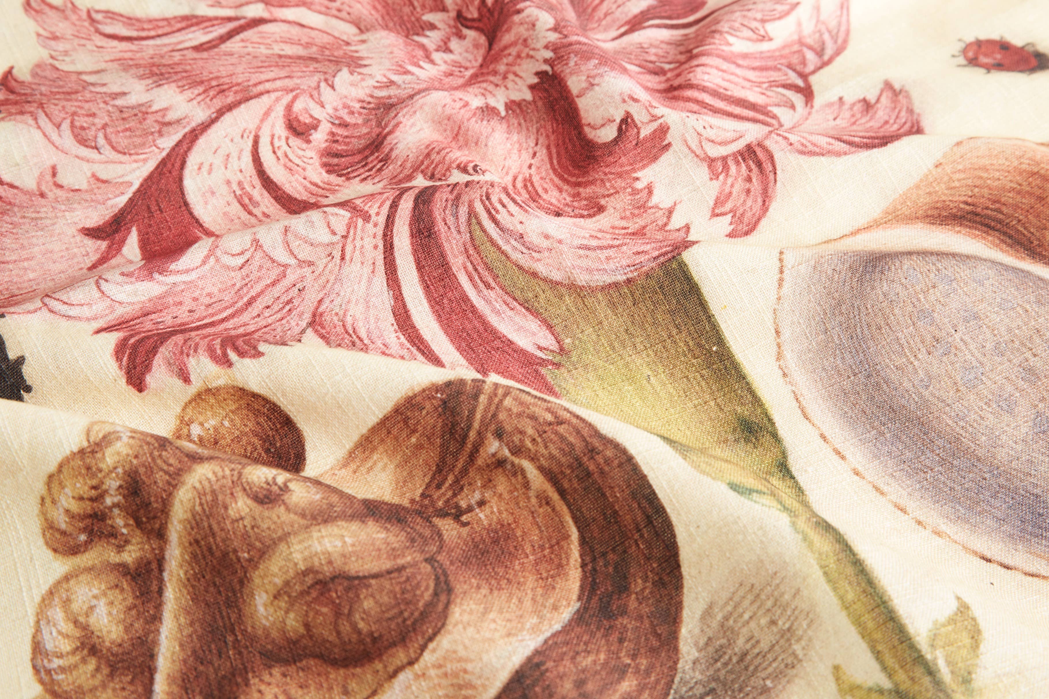 Botanical Dinner Napkins, Set of 4 - Siren Song (20in sq)