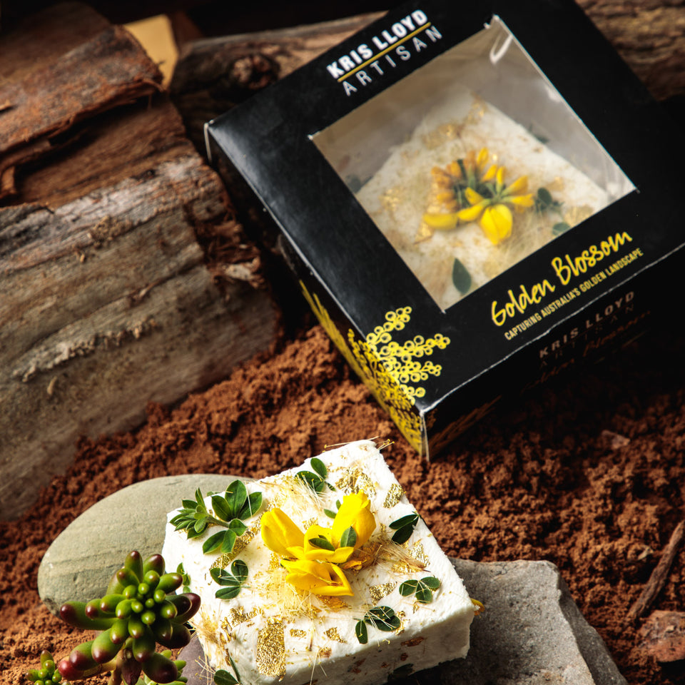 Golden Blossom Chèvre - Woodside Cheese Wrights (4.2oz / 120g)