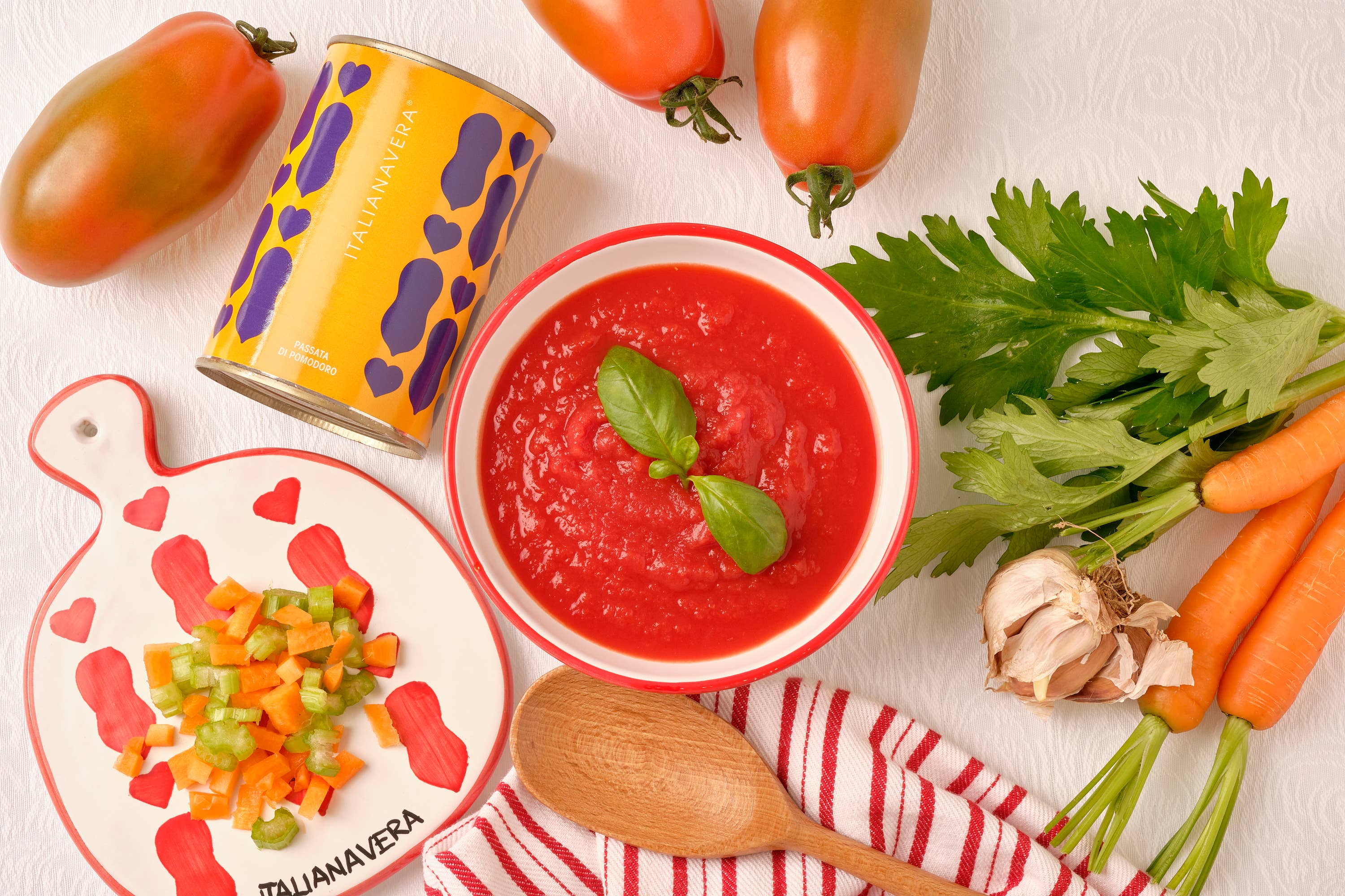 Passata Di Pomodoro Tomato Puree Tin - Italianavera (14.1oz / 400g)