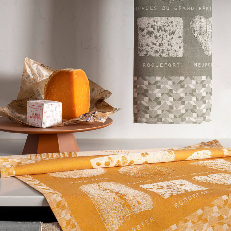 Tea Towel Fromages (Green) - Le Jacquard Français (24in x 31in)